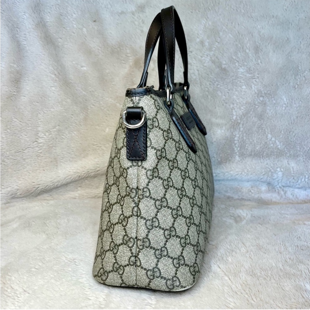 Gucci Monogram Supreme Coated Canvas Convertible Zip Tote - Picture 9 of 17